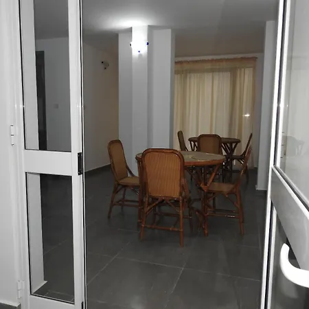 Otel Magnolia Saint Julian's