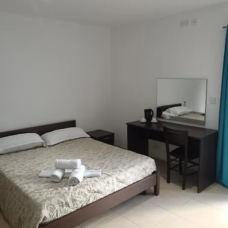 מלון Magnolia 3*