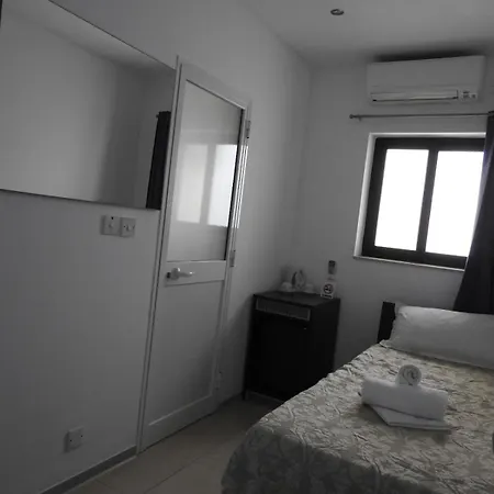 Magnolia 3* Saint Julian's