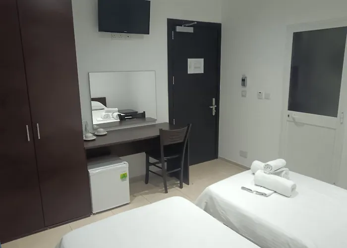 Magnolia 3* Saint Julian's